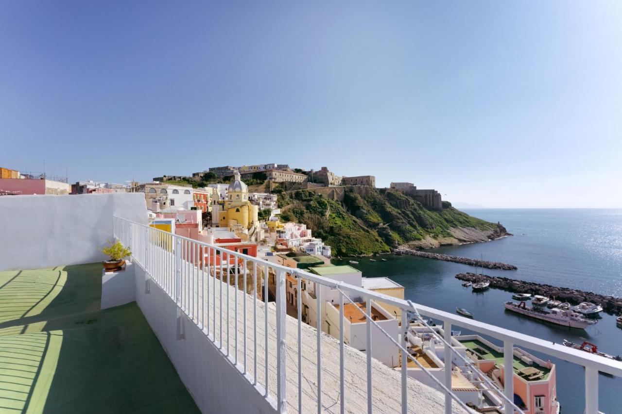 Torretta Corricella- Punta Serra Procida Esterno foto