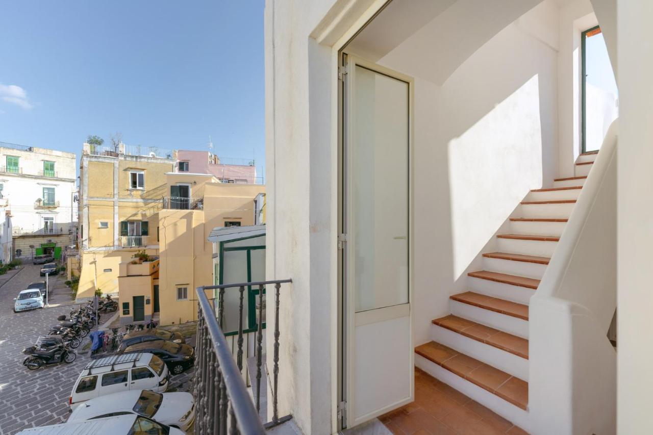 Torretta Corricella- Punta Serra Procida Esterno foto
